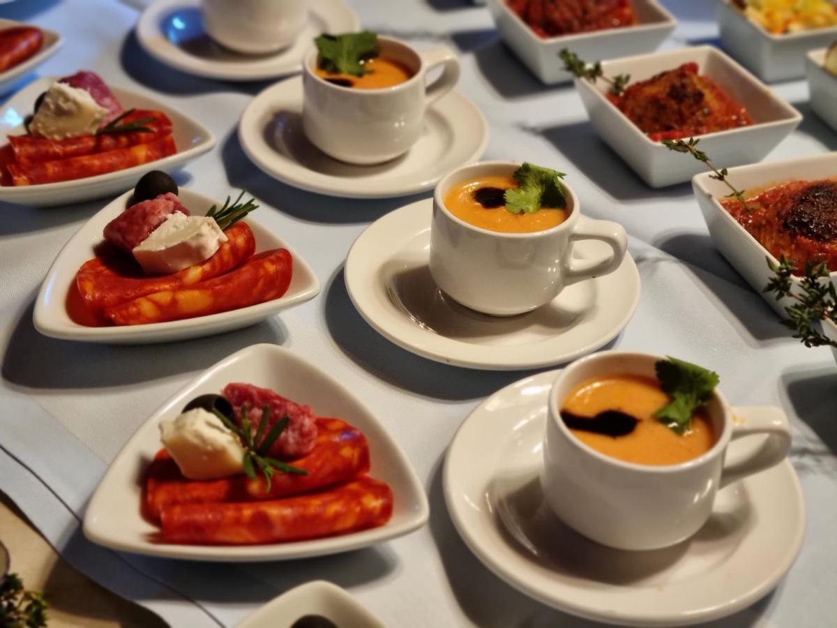 Bauer'S Pension-Restaurant-Catering Grosshabersdorf Dış mekan fotoğraf