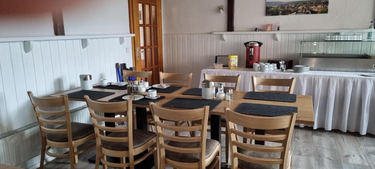 Bauer'S Pension-Restaurant-Catering Grosshabersdorf Dış mekan fotoğraf