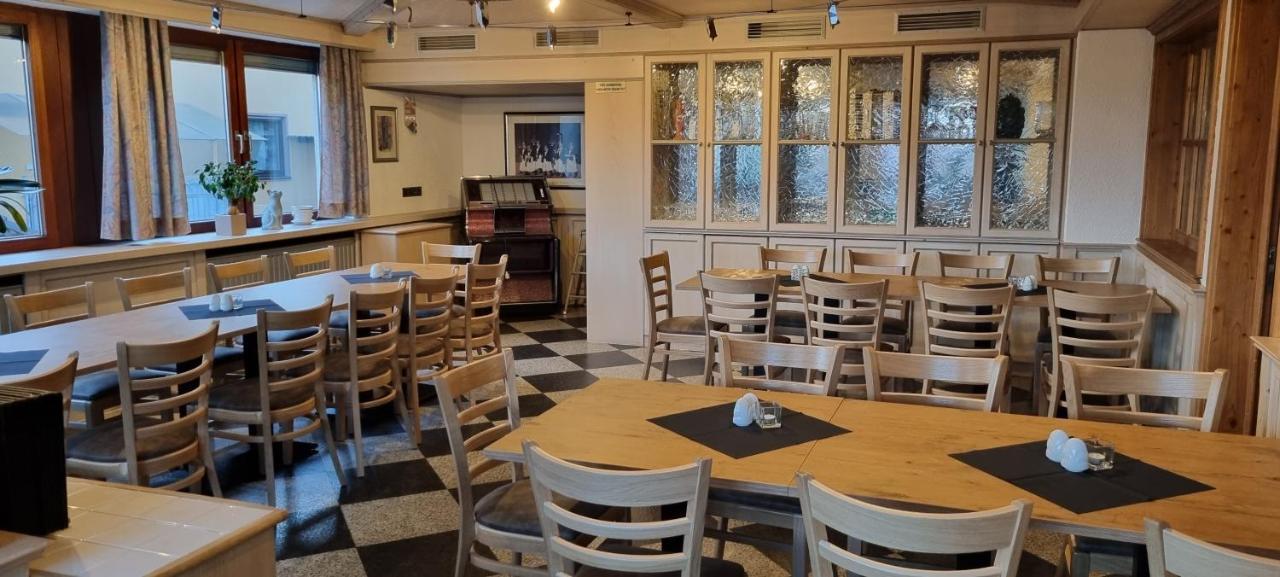 Bauer'S Pension-Restaurant-Catering Grosshabersdorf Dış mekan fotoğraf